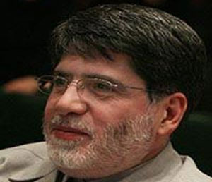 حمایت مشاور احمدی نژاد از مشایی